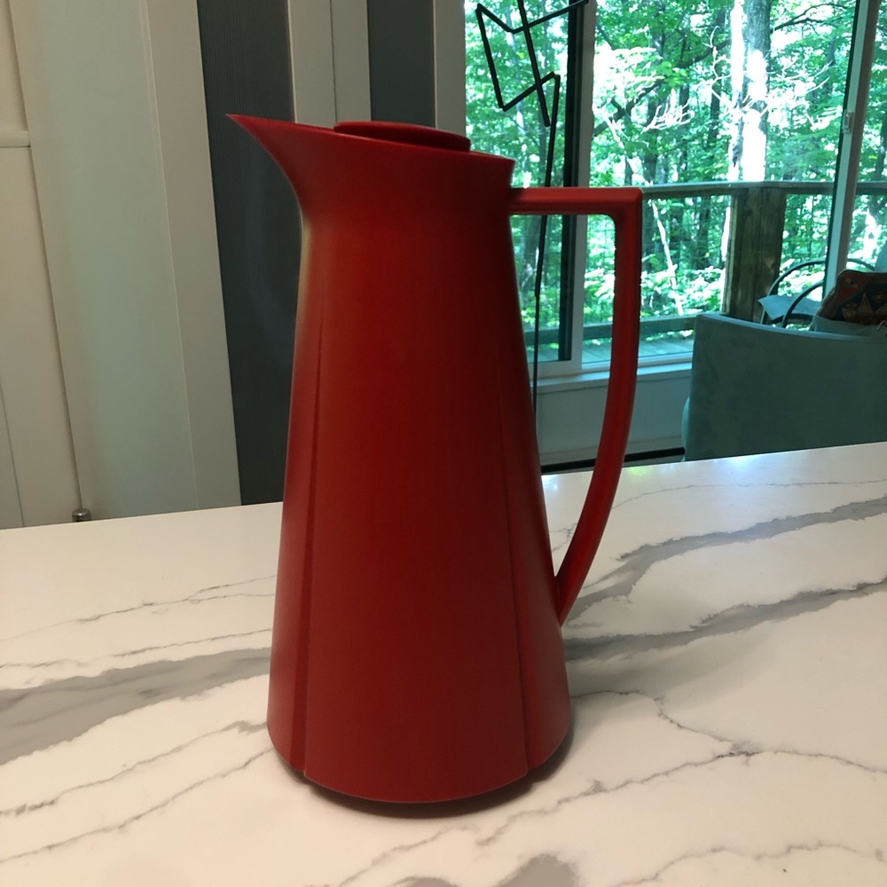 Rosendahl Copenhagen Red Modern Insulated Pitcher Carafe 1 Liter 11" Tall